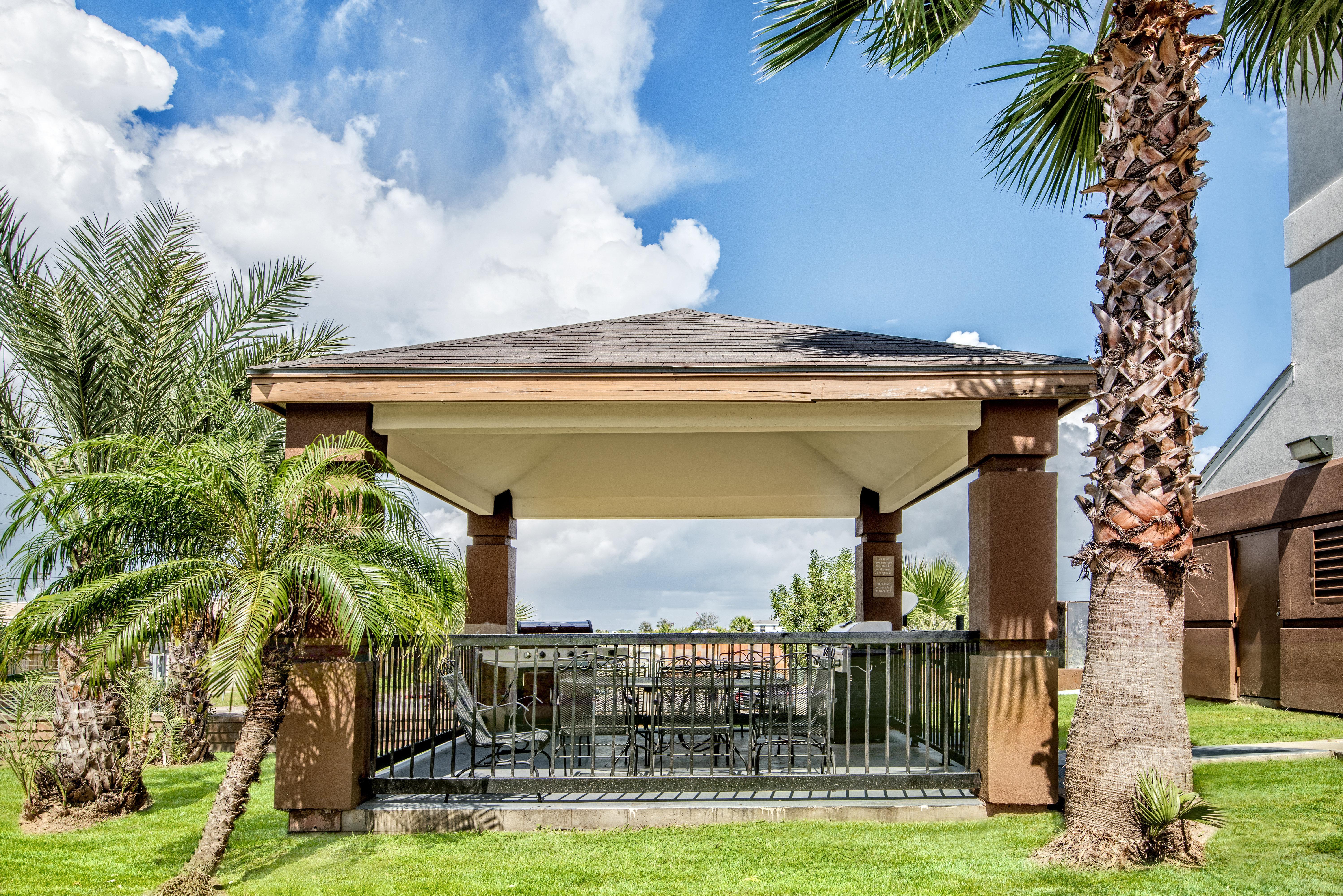 Candlewood Suites Galveston By Ihg Экстерьер фото